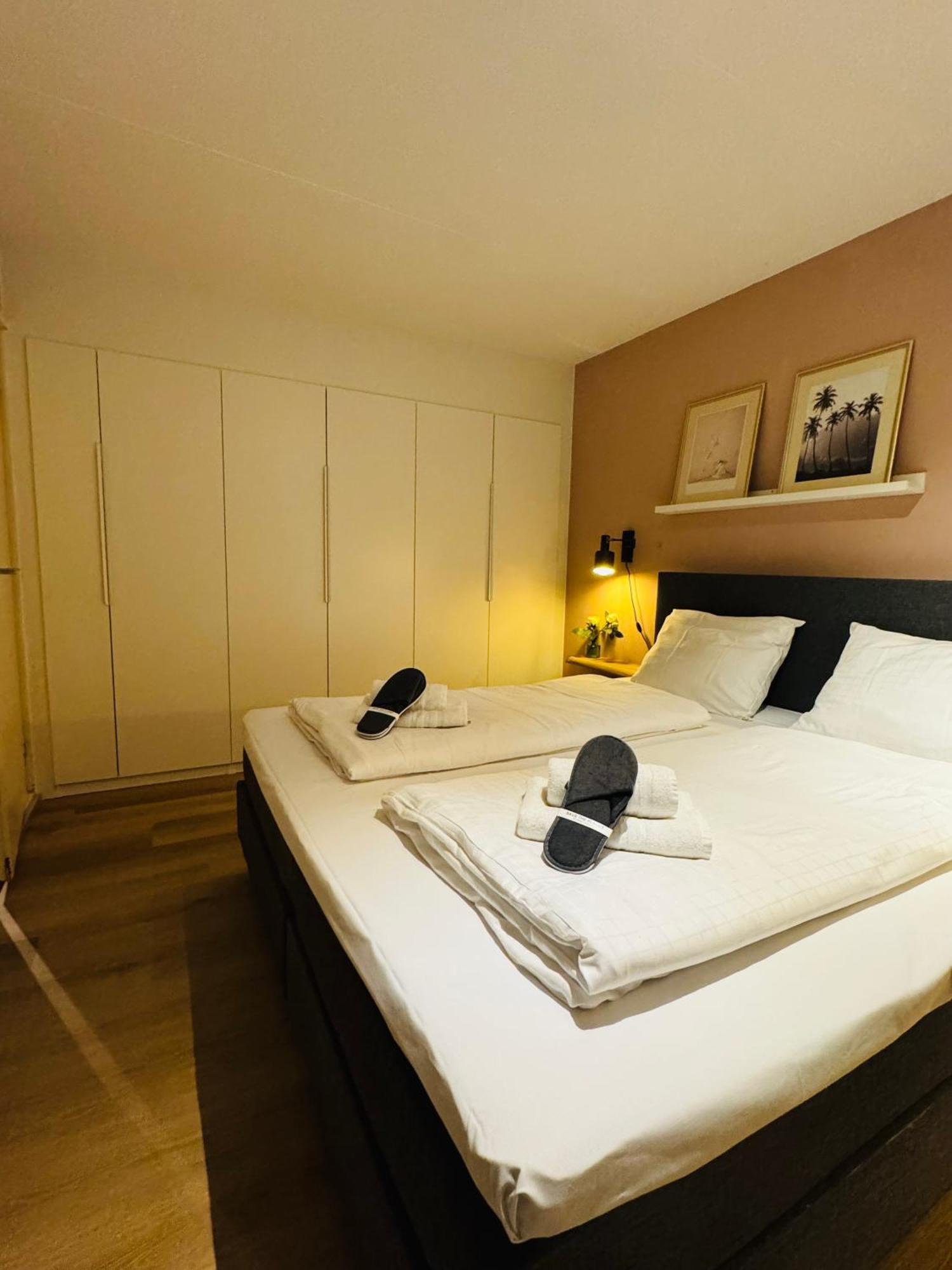 Hello Noordwijk - Souterrain Hoogwakersbosstraat 6 Apartment Ngoại thất bức ảnh