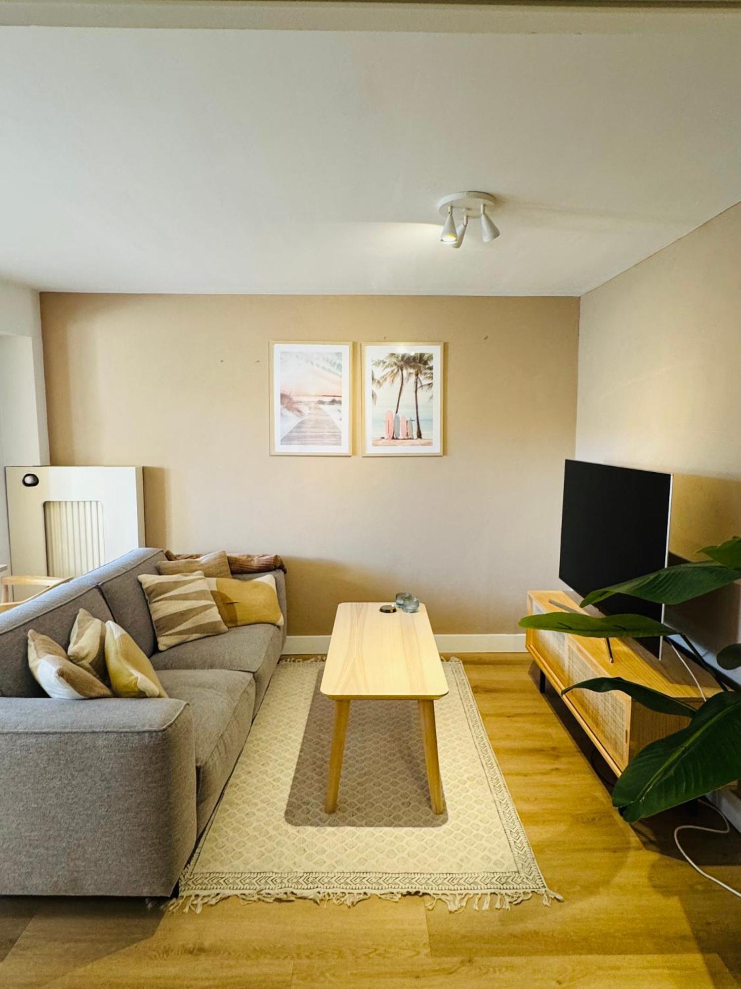 Hello Noordwijk - Souterrain Hoogwakersbosstraat 6 Apartment Ngoại thất bức ảnh